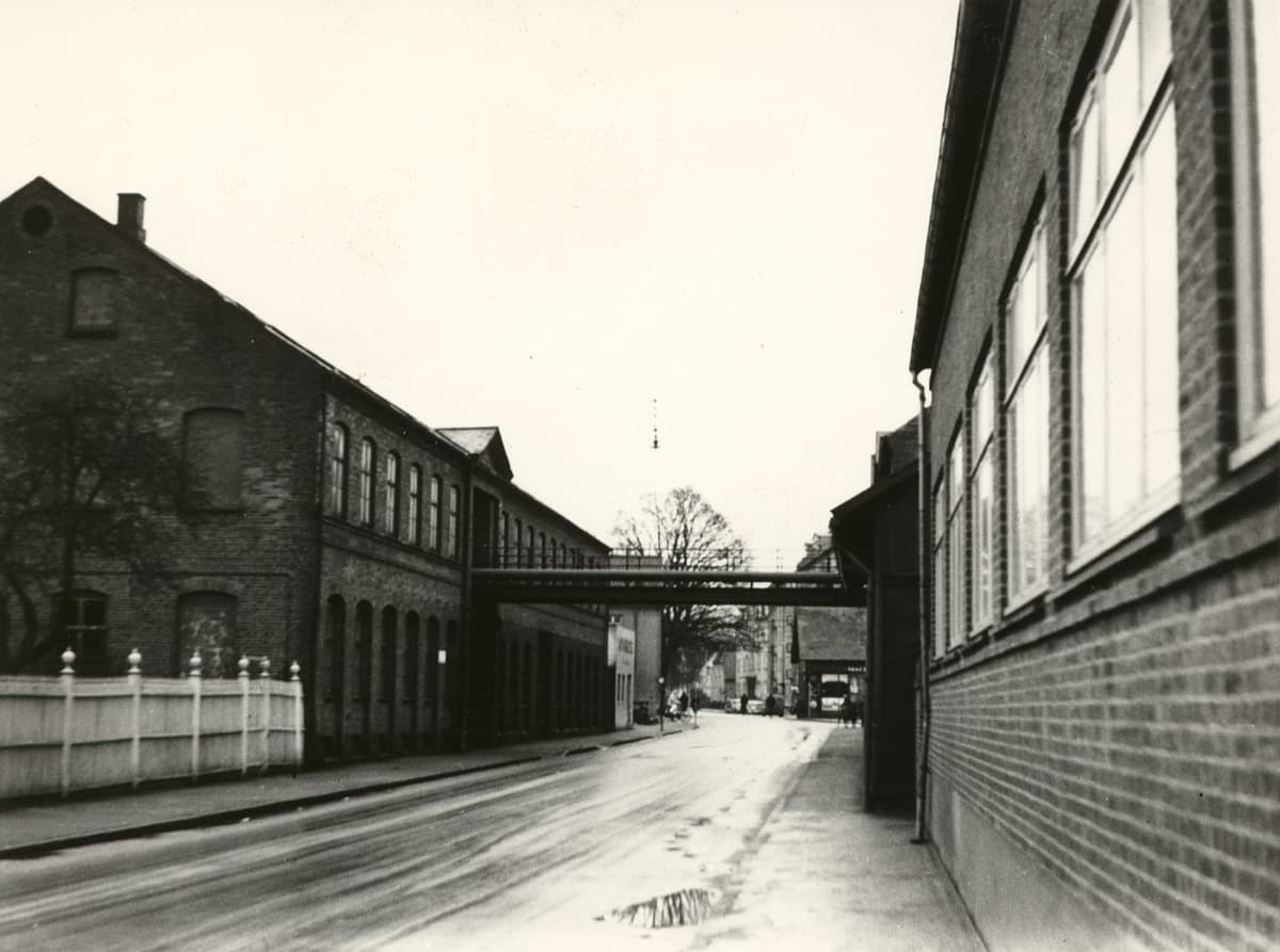 Nordstens fabrikskompleks fra gaden